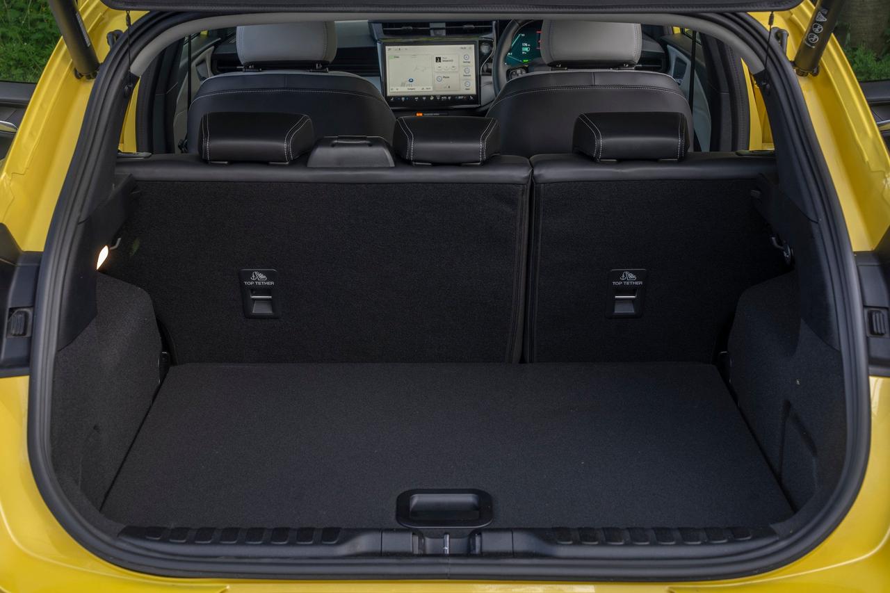 ford puma gen e boot