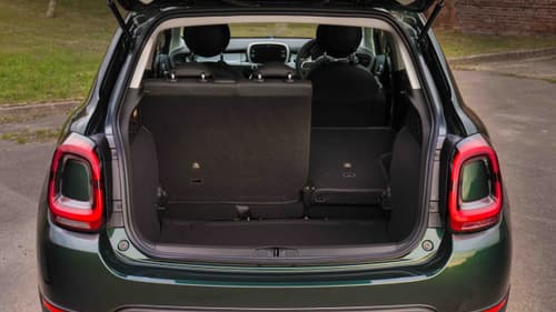 Fiat 500X boot