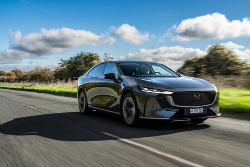 Mazda 6e front driving