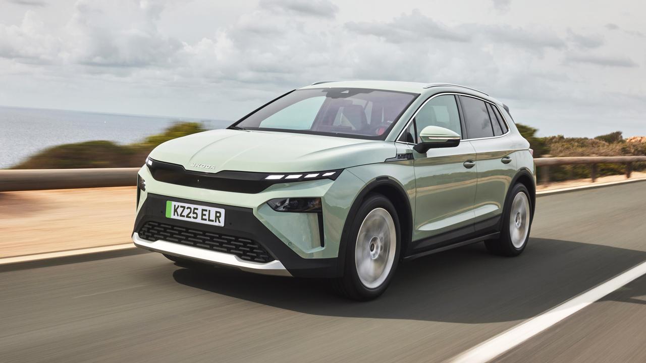 Skoda Elroq driving