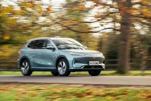 Geely EX5 front driving