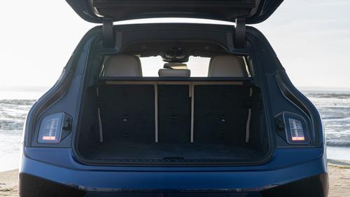 Review – BMW iX – boot space