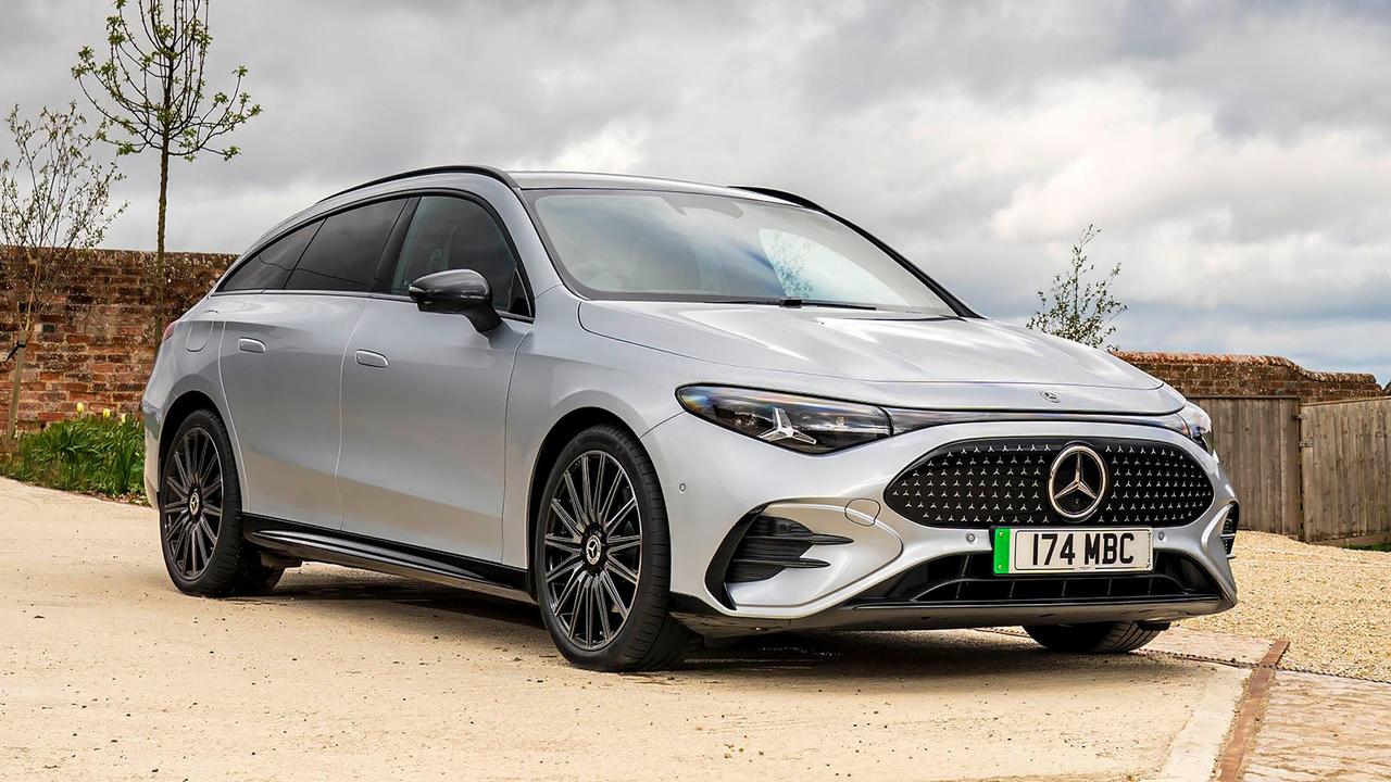 Mercedes CLA Shooting Brake in silver