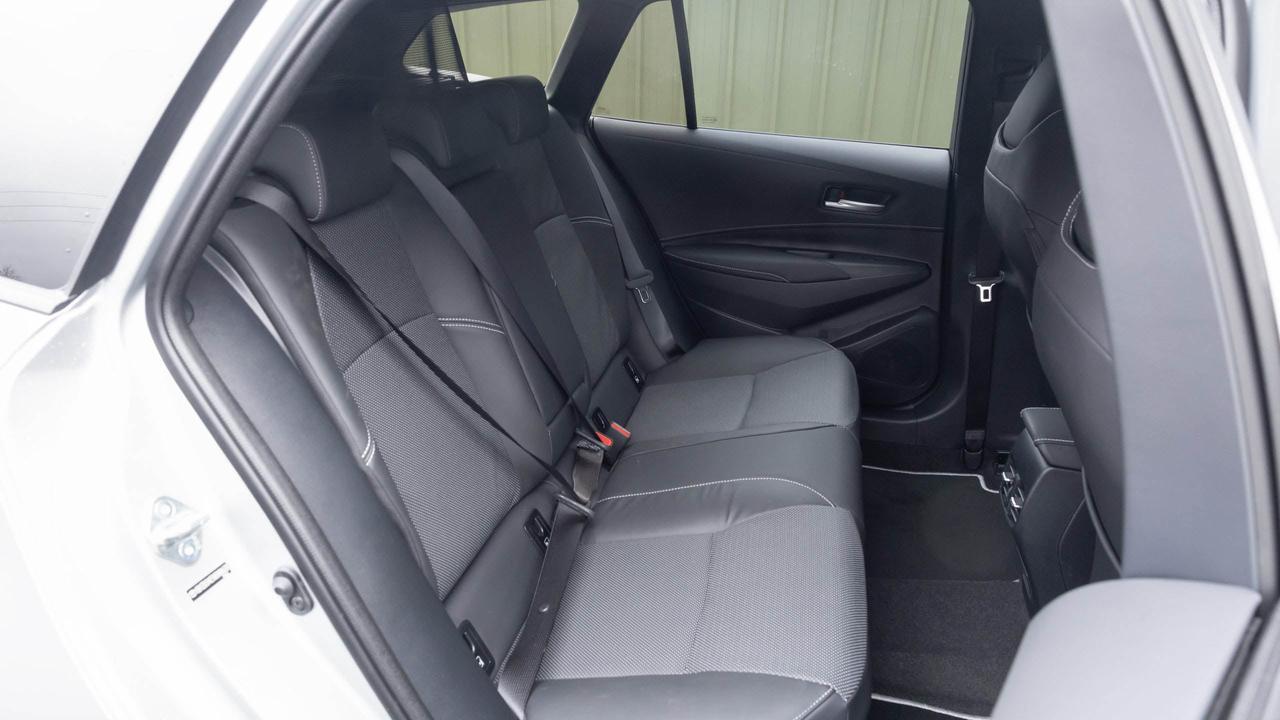 Toyota Corolla Touring Sports rear seats