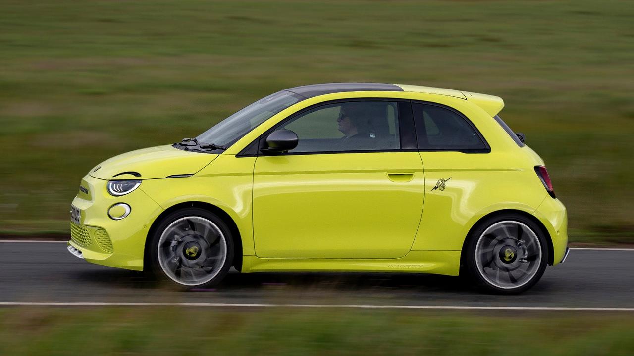 Abarth 500 in yellow, side