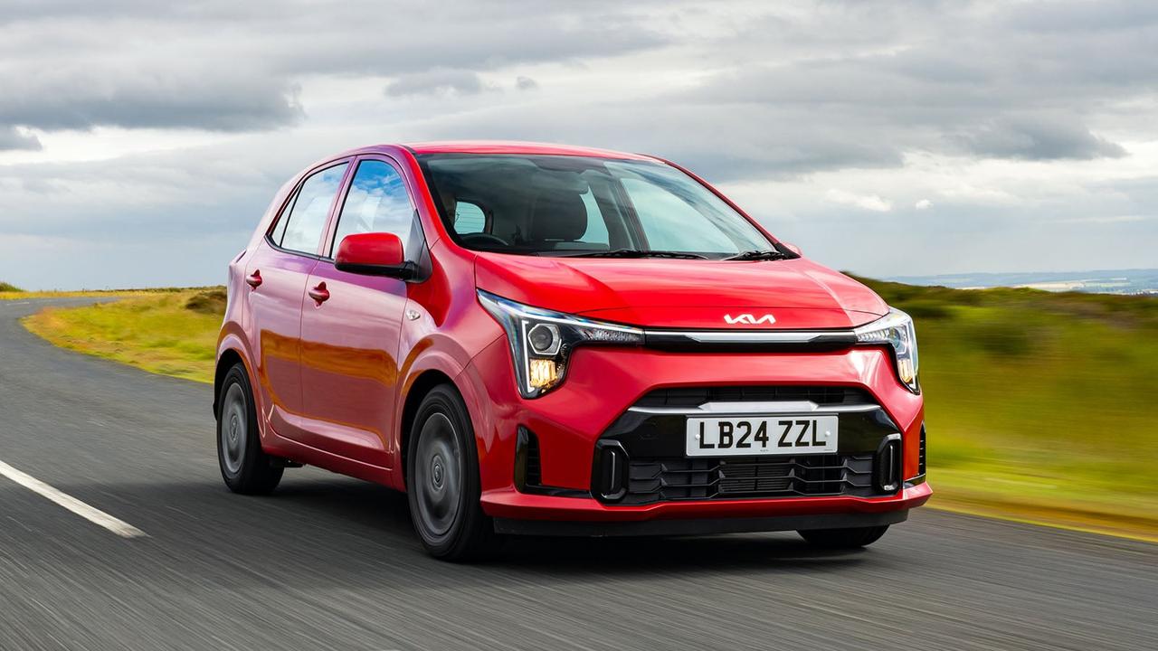 Kia Picanto in red