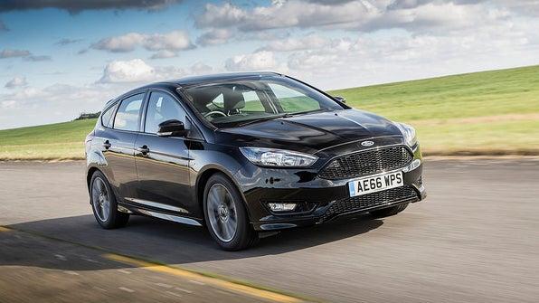 2016 Ford Focus driving