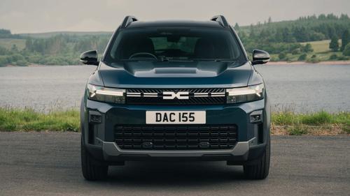 Dacia Bigster front view