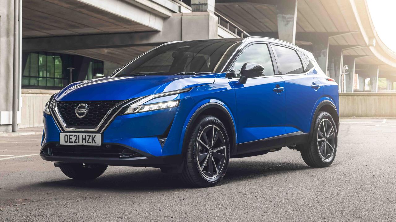 2021 Nissan Qashqai in blue
