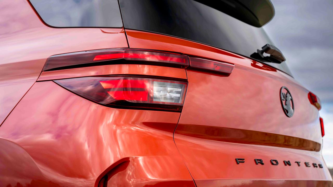 Vauxhall Frontera tail-light detail