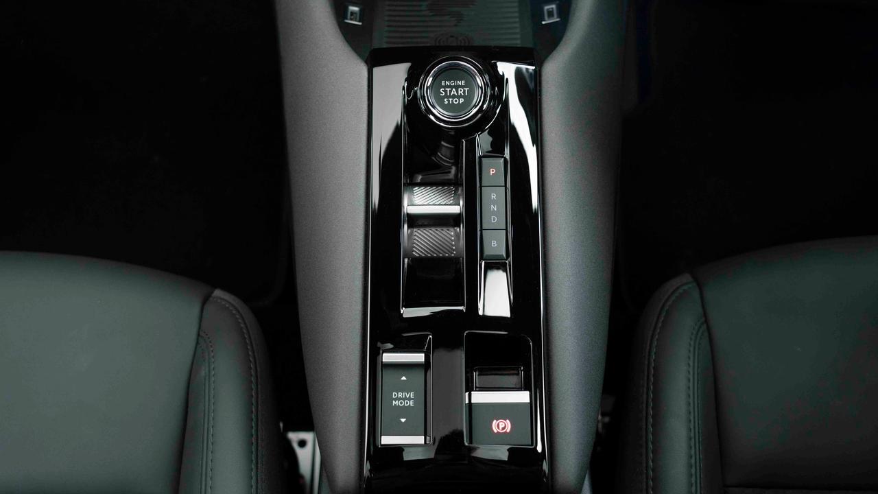 Alfa Romeo Junior centre console