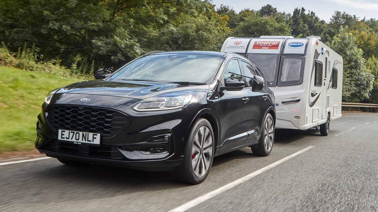 Ford Kuga towing a caravan