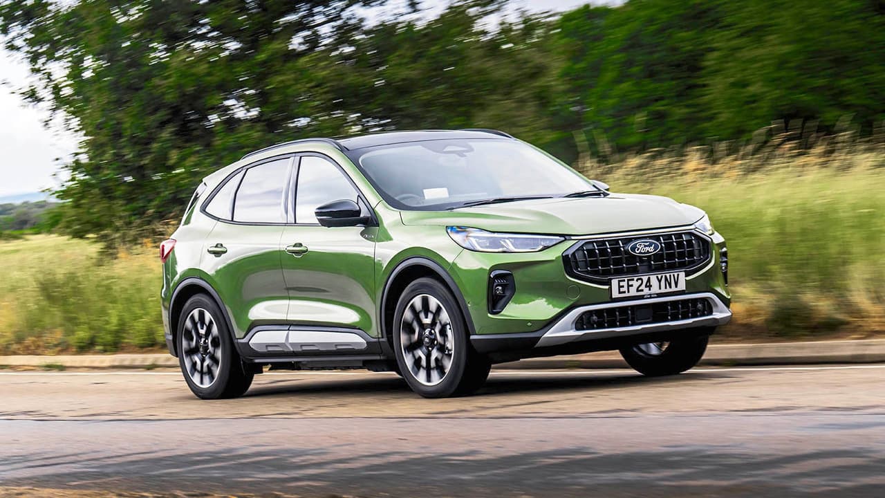 Ford Kuga in green