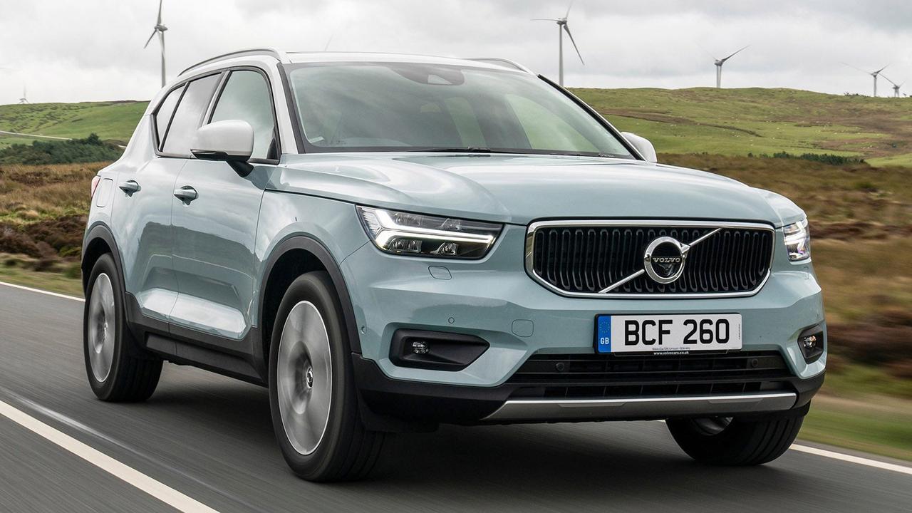 Volvo XC40 pre-facelift
