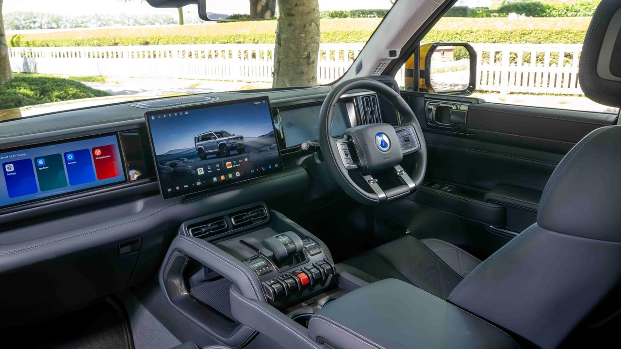 Denza Bao 5 interior