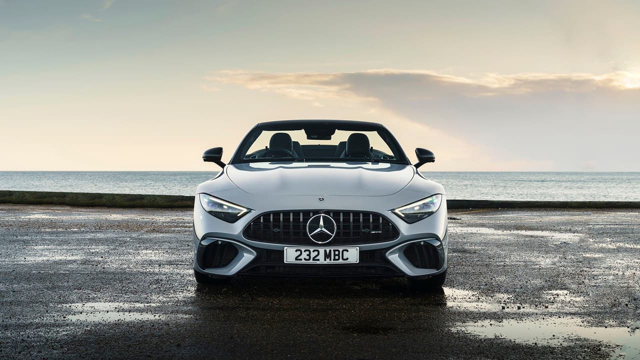 Mercedes-AMG SL63 in grey, front