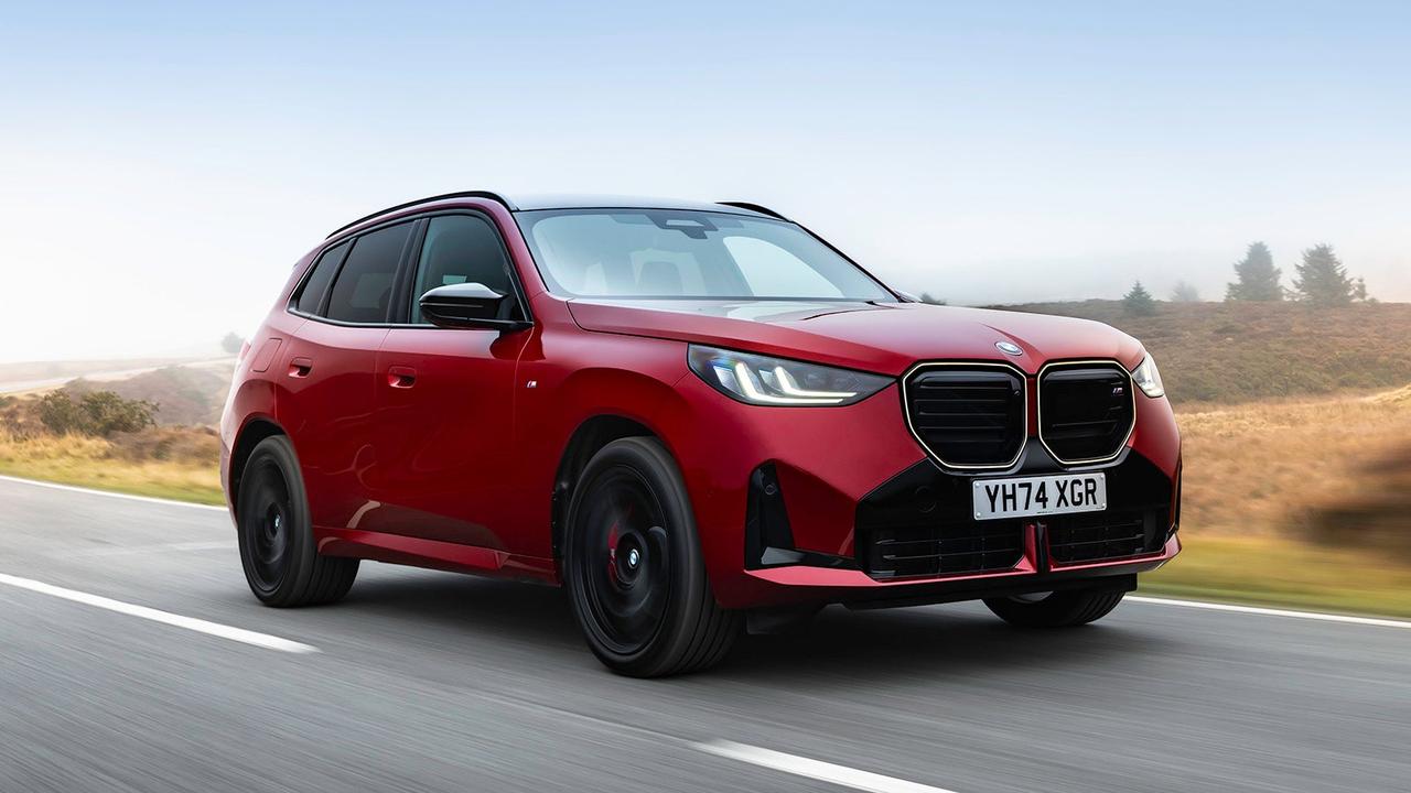 BMW X3 in red