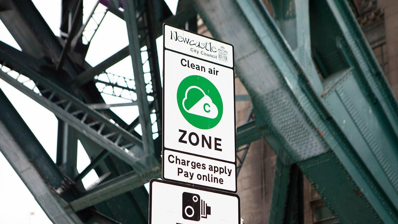 Clean air zone sign