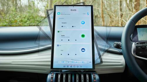BYD Atto 3 touchscreen rotating