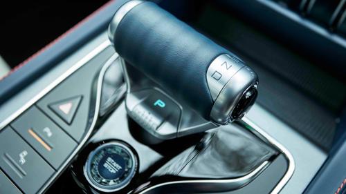 BYD Atto 3 gear shifter