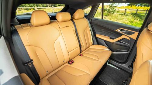 2024 MG HS rear seats