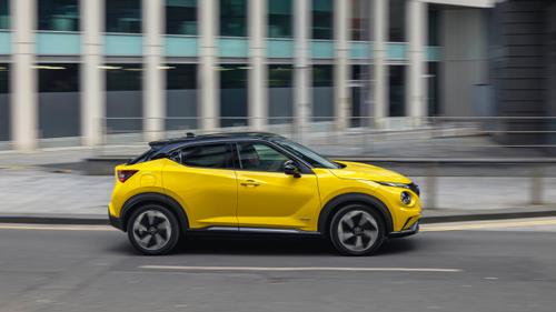 Nissan Juke driving side view