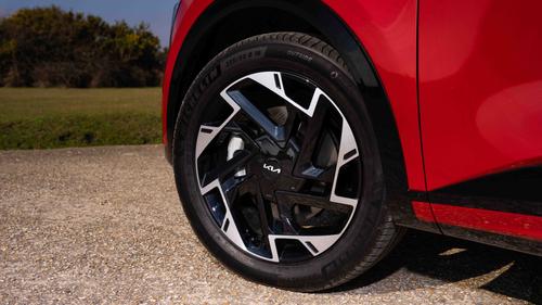Kia Sportage alloy wheel