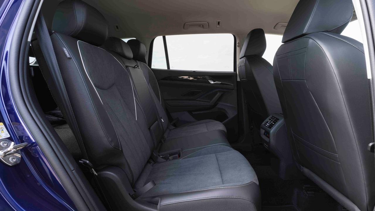 Volkswagen Tayron second-row seats