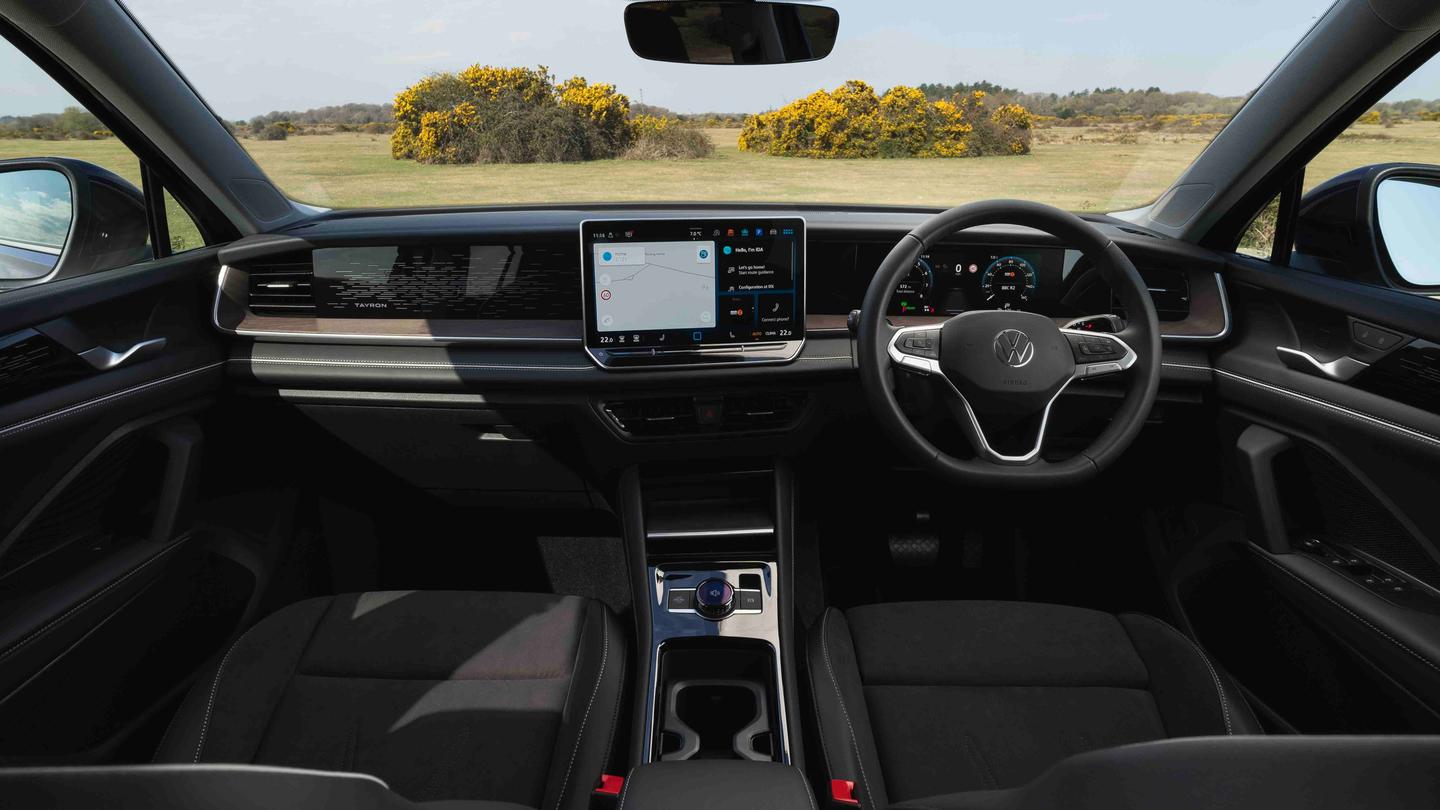 Volkswagen Tayron interior