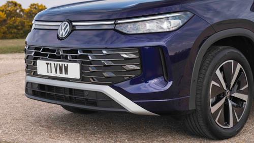 Volkswagen Tayron front end detail