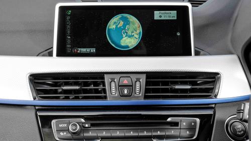 BMW X1 sat nav