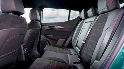 Alfa Romeo Tonale rear seats
