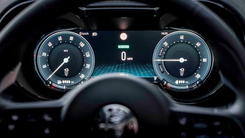 Alfa Romeo Tonale dials – classic view