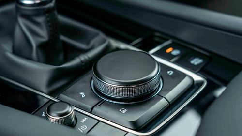 Mazda 3 infotainment controller