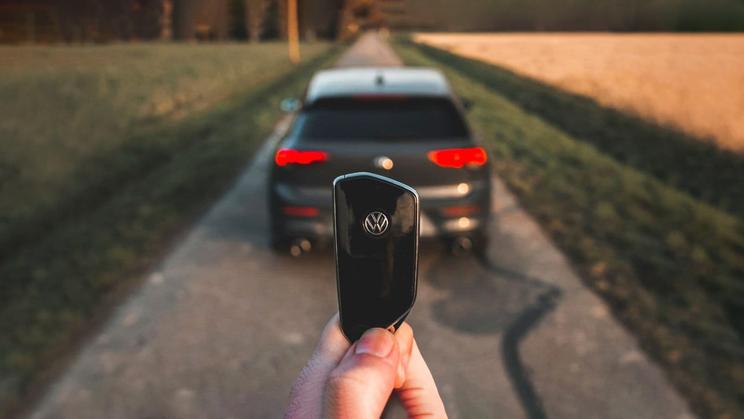 Registered keeper vs owner - what's the difference?