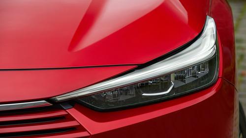 Honda HR-V review headlight detail