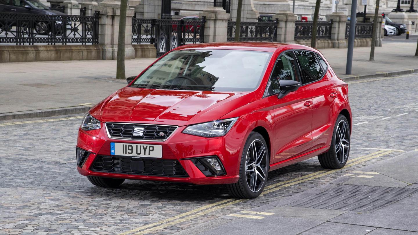 SEAT Ibiza FR Sport, red, static