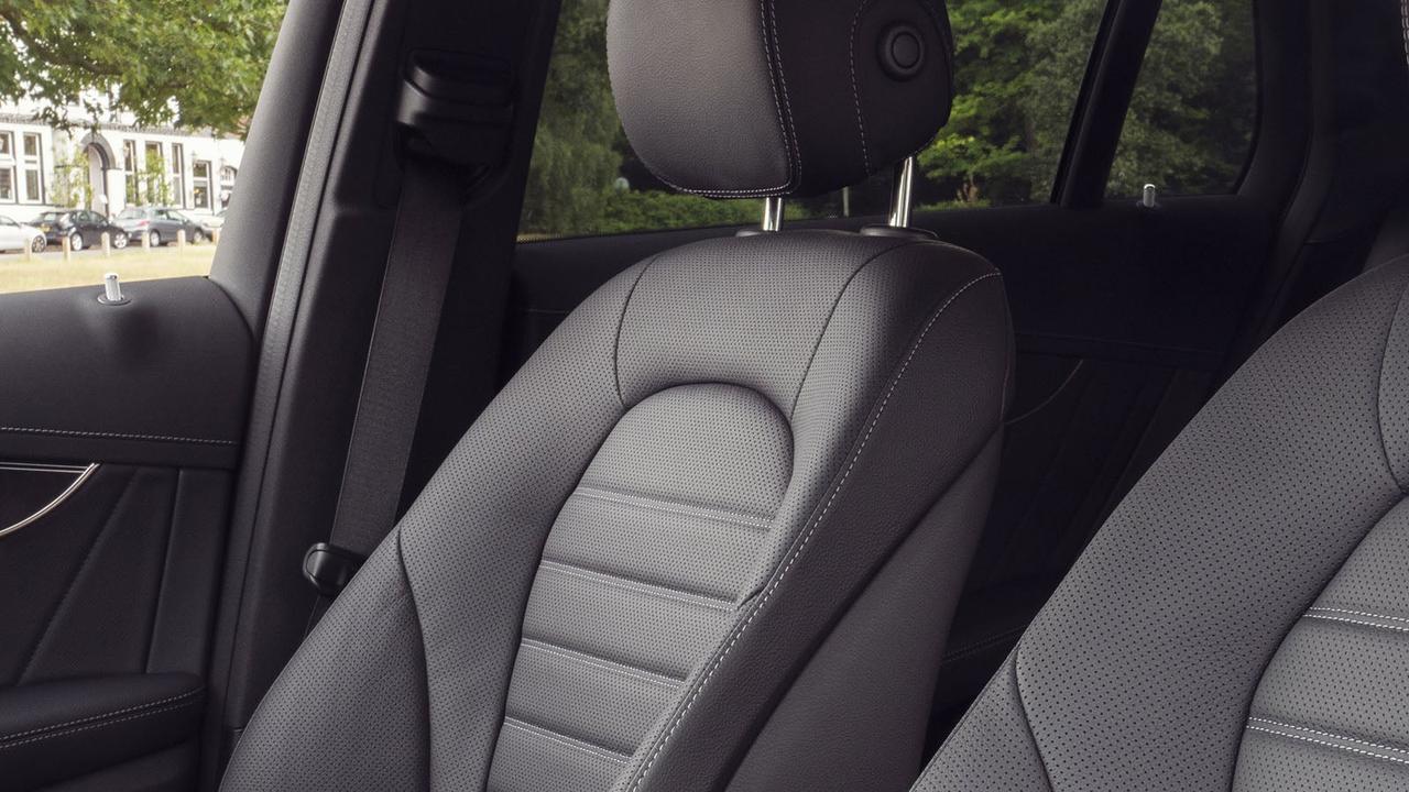Mercedes EQC review side seats