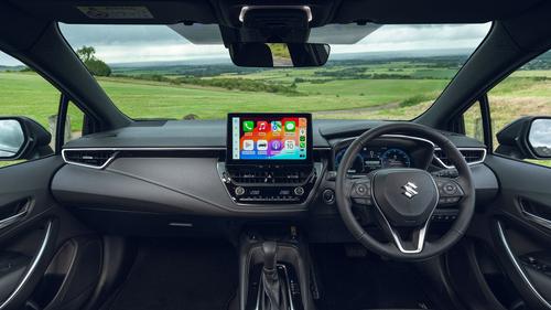 Suzuki Swace review interior