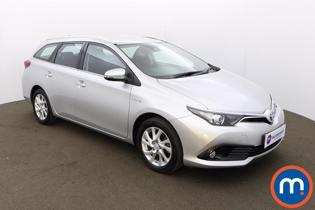 Toyota Auris Icon Tech Automatic Petrol-Electric Hybrid Estate - Stock Number (1217527) - Passenger side front corner