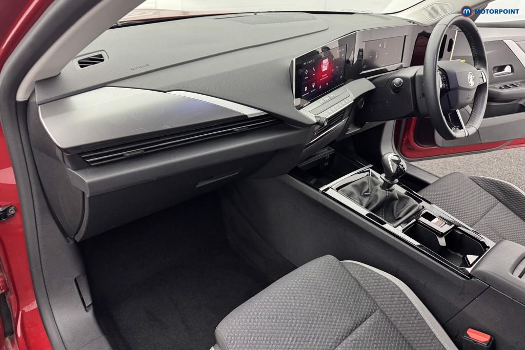 Vauxhall Astra Design Manual Petrol Hatchback - Stock Number (1575793) - 8th supplementary image