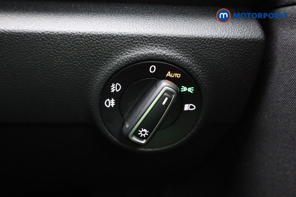 Volkswagen T-Roc SEL Automatic Petrol SUV - Stock Number (1580080) - 8th supplementary image