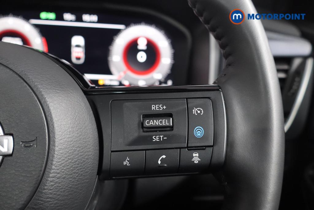 Nissan Qashqai Tekna Manual Petrol SUV - Stock Number (1580742) - 8th supplementary image
