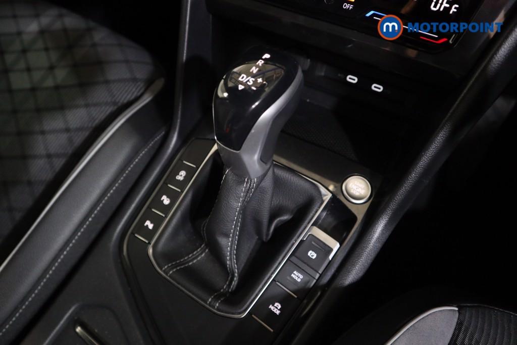 Volkswagen Tiguan R-Line Automatic Petrol SUV - Stock Number (1583574) - 8th supplementary image