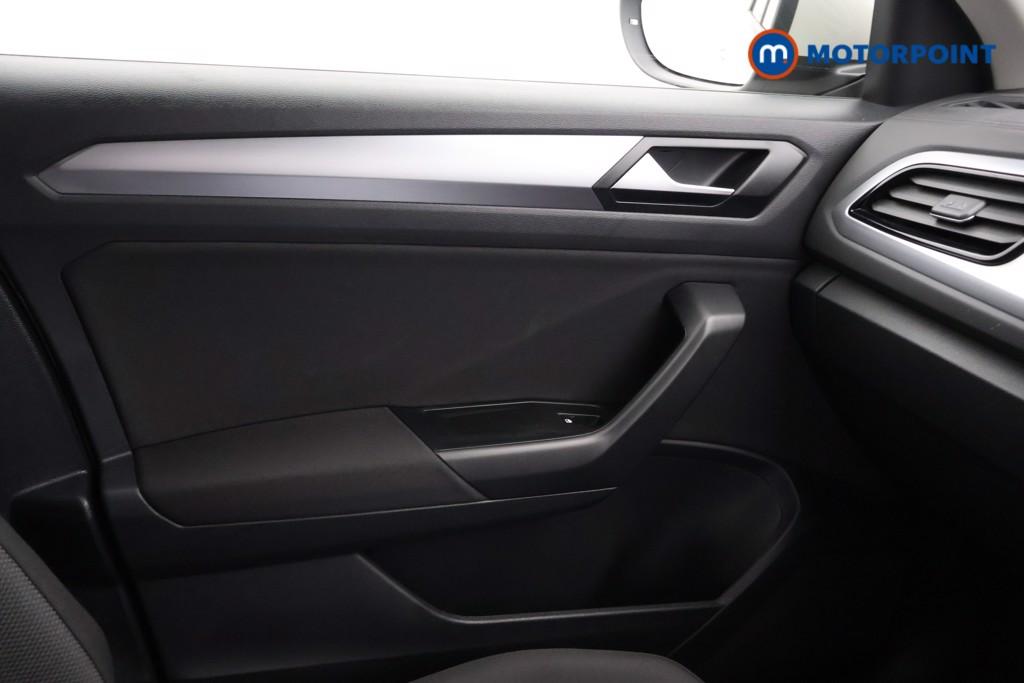 Volkswagen T-Roc Life Automatic Petrol SUV - Stock Number (1584496) - 8th supplementary image