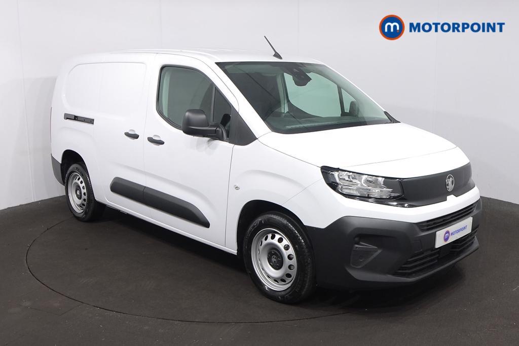 Vauxhall Combo Cargo Prime Manual Diesel Panel Van - Stock Number (1573234) - Drivers side front corner