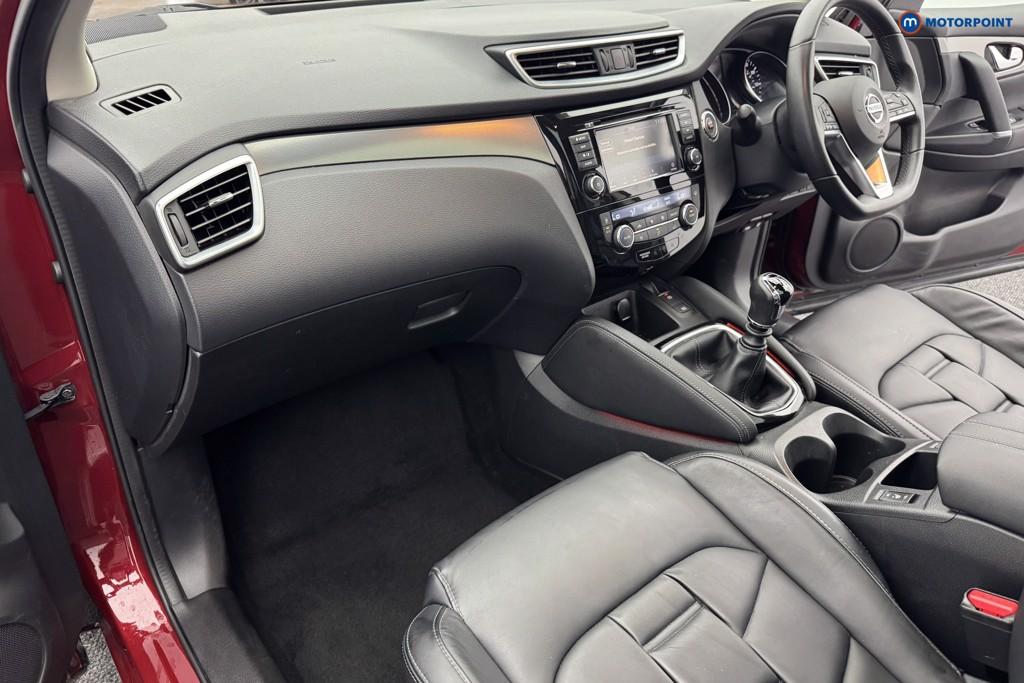 Nissan Qashqai N-Motion Manual Petrol SUV - Stock Number (1580824) - 8th supplementary image