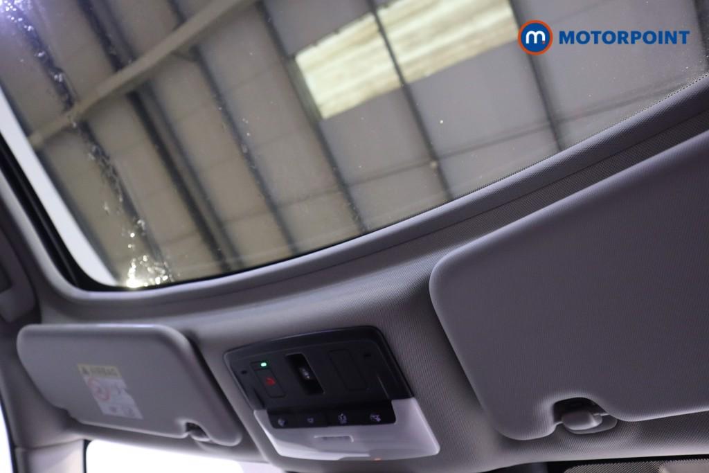 Nissan Qashqai N-Connecta Automatic Petrol SUV - Stock Number (1588711) - 8th supplementary image