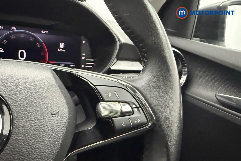 Skoda Fabia Colour Edition Manual Petrol Hatchback - Stock Number (1579562) - 8th supplementary image