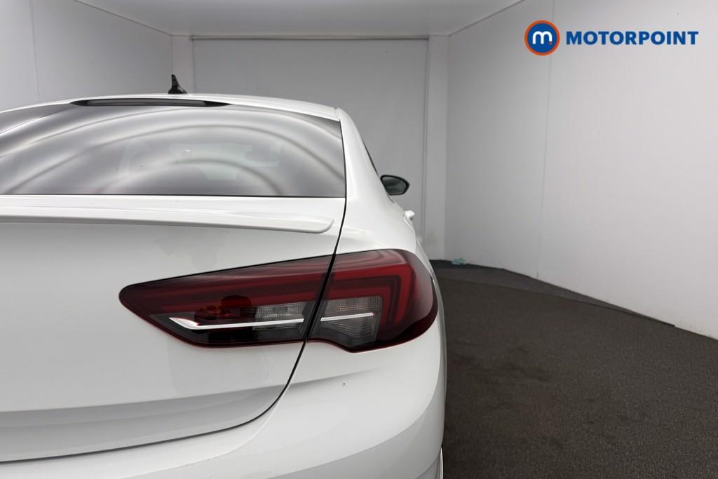 Vauxhall Insignia Sri Vx-Line Nav Automatic Diesel Hatchback - Stock Number (1583198) - 8th supplementary image